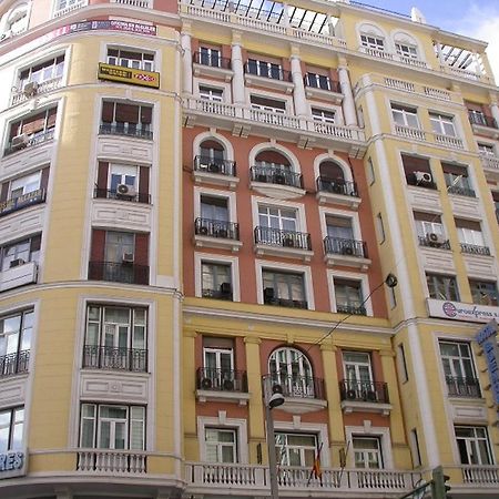 Hostal Buenos Aires Madrid Dış mekan fotoğraf