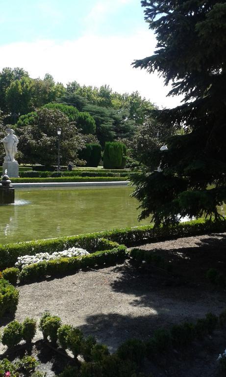 Hostal Buenos Aires Madrid Dış mekan fotoğraf