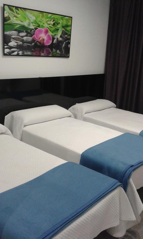Hostal Buenos Aires Madrid Dış mekan fotoğraf