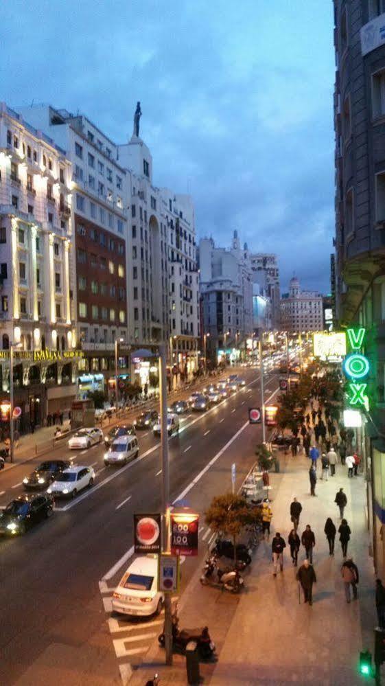 Hostal Buenos Aires Madrid Dış mekan fotoğraf