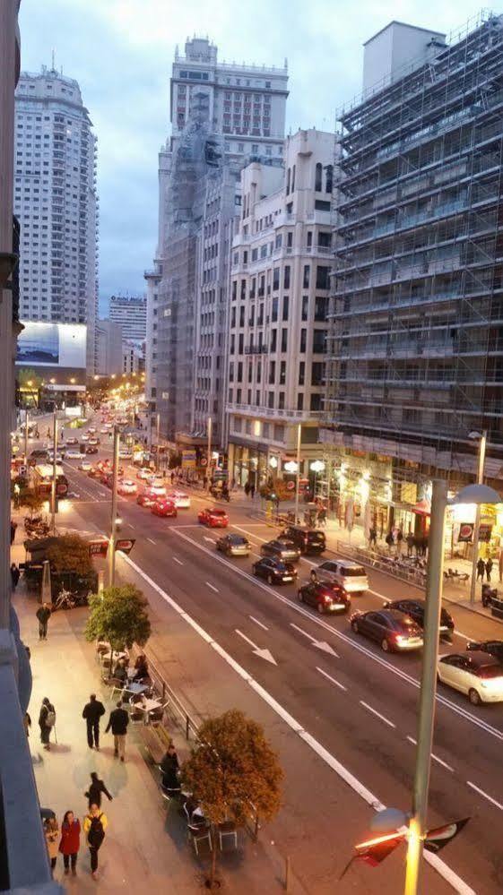 Hostal Buenos Aires Madrid Dış mekan fotoğraf